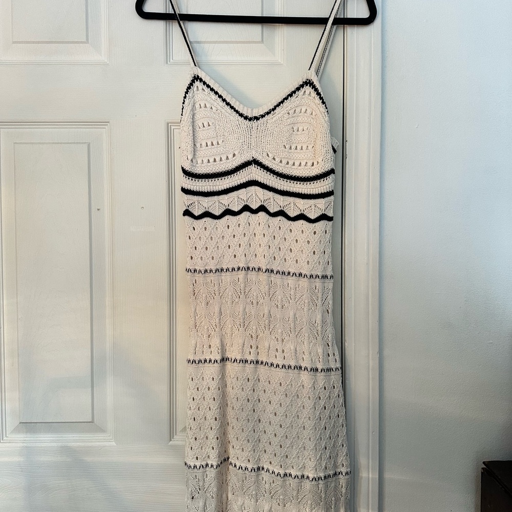 Olive & Oak White and Black Maxi Dress